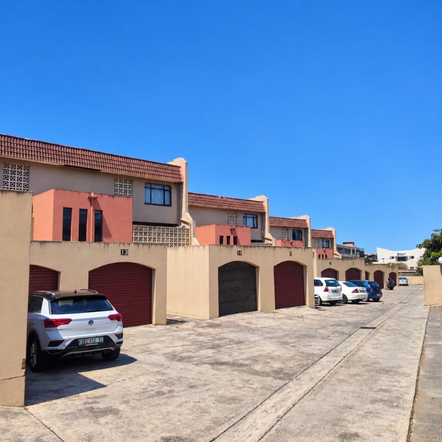 2 Bedroom Property for Sale in Southernwood Eastern Cape